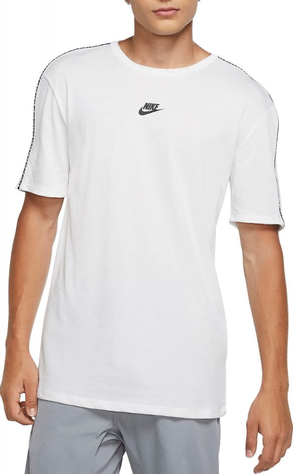 Camiseta Nike M NSW REPEAT SS TEE - 11teamsports.es
